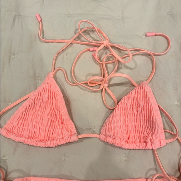 Triangl Vinca Pink Lemonade XS top and SMALL bottom - Picture 3 of 9